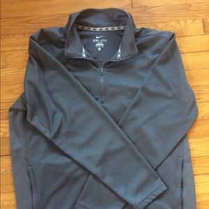 NIKE MEN’S DRI-FIT HALF ZIP PULLOVER XL